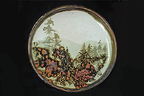 plate with trees